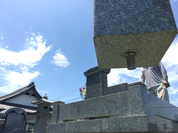 熊本地震における、被災墓石の修繕工事　～熊本市～の画像