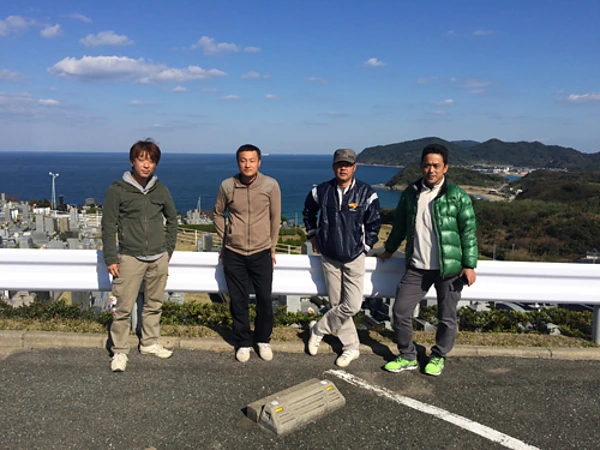 天草石匠会会員で、福岡県糸島市志摩大字桜井の霊園（二見ヶ浦公園聖地）を見学してきました。の画像