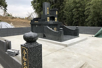 インド産 ベルガム石の墓石（熊本県天草市）