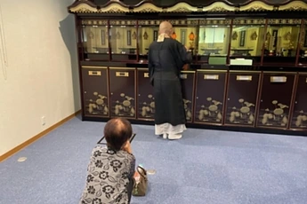 お墓じまいに伴う再火葬〜手続き〜